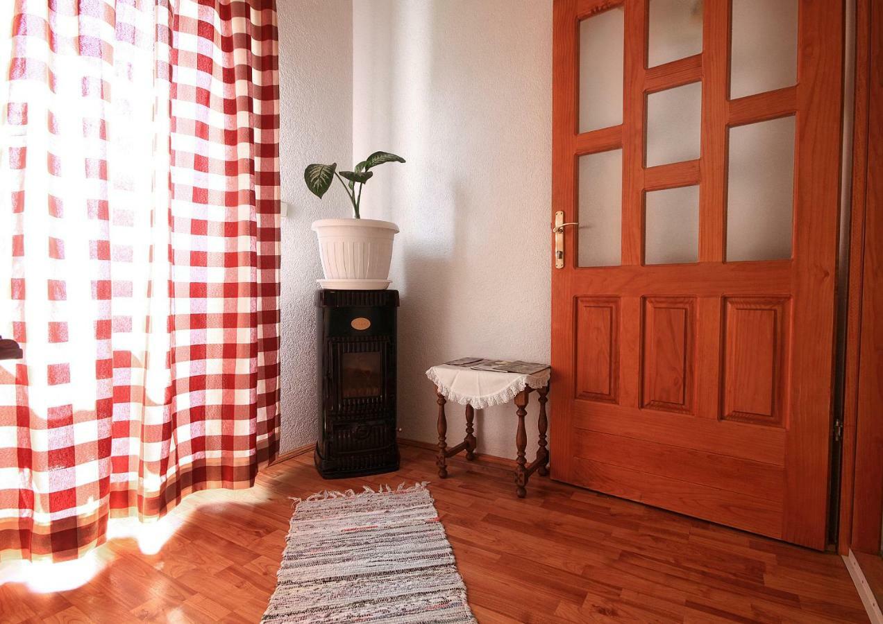 Apartment Medeni Rakovica Zewnętrze zdjęcie